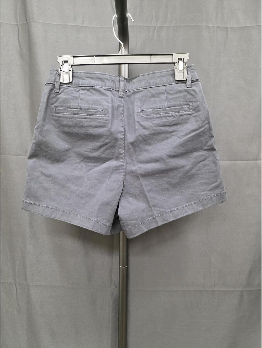 AMAZON ESSENTIALS MID‑RISE SLIM‑FIT KHAKI SHORTS BLACK 3.5" SIZE 8 - Picture 2 of 4